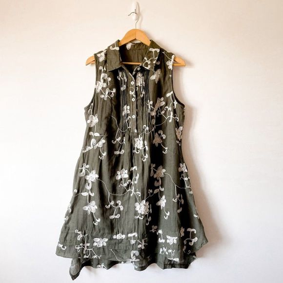 Dresses & Skirts - Green Embroidered Floral Sleeveless Dress